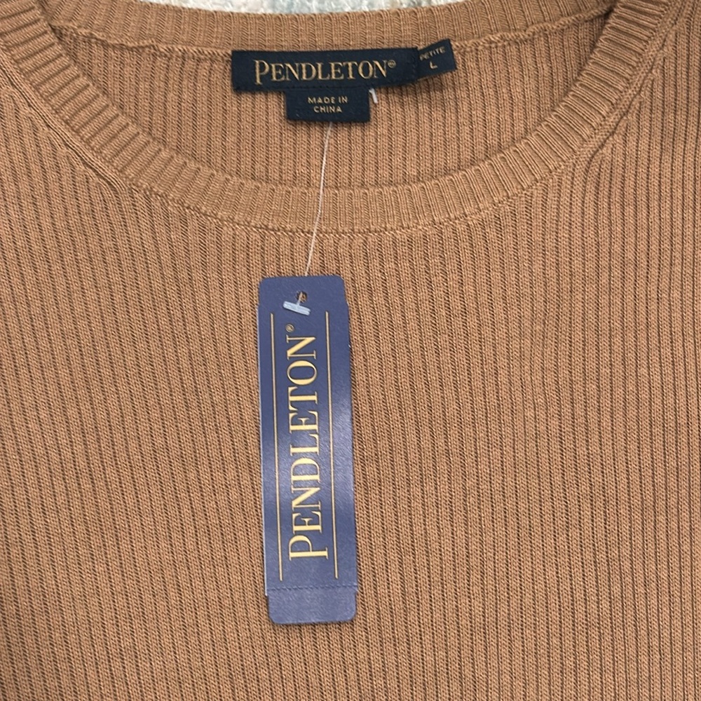 Pendleton top - Picture 4 of 6